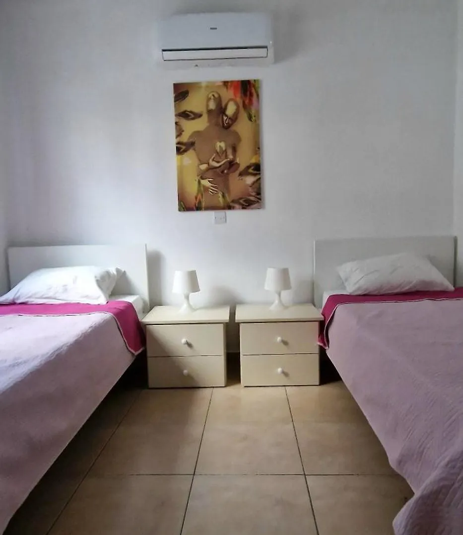 Amigos Apartment Mythical Πρωταράς