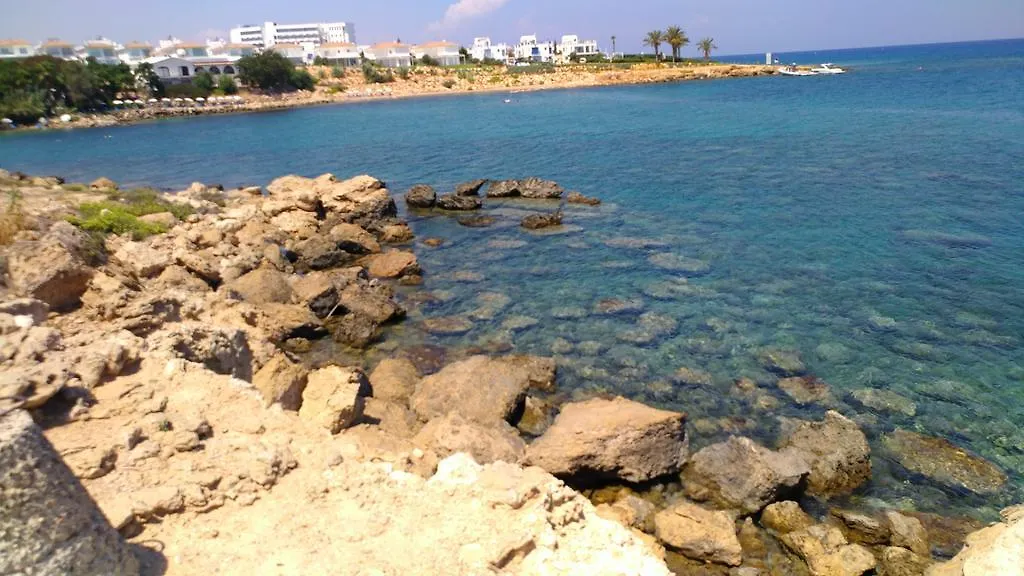 Amigos Apartment Mythical Πρωταράς Κύπρος